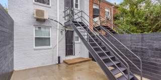 1721 GALES Place NE Gallery 16