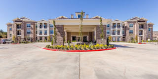 Rosalia Silverlake - 55+ Active Adult Apartment Homes Rosalia Silverlake - 55+ Active Adult Apartment Homes Gallery 6