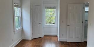 1305 E Anderson Street Gallery 3
