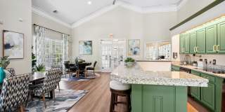 The Graham Gallery 15