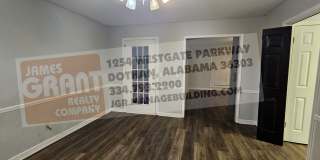 211 Plantation Road Gallery 21