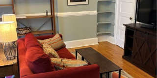 136 E State Street Gallery 29