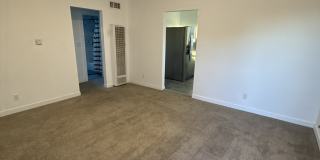 44740 Gadsden Avenue Gallery 9