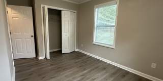 8032 Lexington Drive Gallery 13