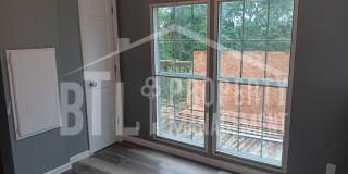 Peaceful 3 bedroom 2 bath home down Indian Point Gallery 1