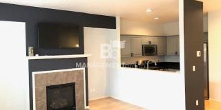 Updated Beaverton Townhome Close to Nike! Private Yard/Patio Gallery 5