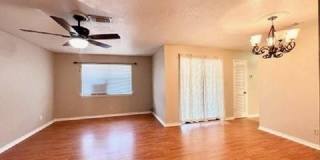 512 Lake Forest Boulevard Gallery 5