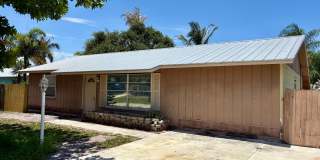3/2 Jensen Beach Home with fenced yard and no HOA Gallery 1