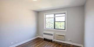 6803 North Ridge Ave. Gallery 7
