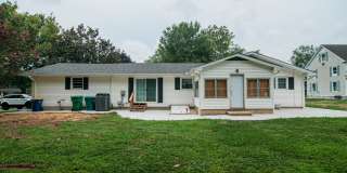 699 South Old Mill Road Gallery 21