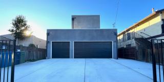 4 Bed, 4.5 Bath Located in Hawthorne, CA Gallery 1