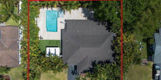 8745 SW 182nd Ter Gallery 3
