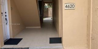 4620 NW 79 Ave Gallery 1