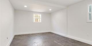 4111 CLEMATIS Street Gallery 11