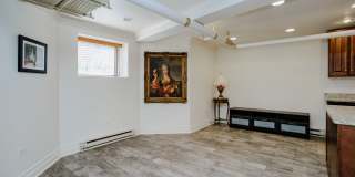 622 W Briar Place Gallery 5