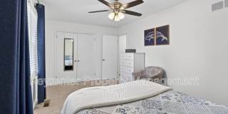 115 S Mendenhall St. Gallery 12