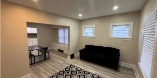 14910 Kingsford Ave Gallery 5