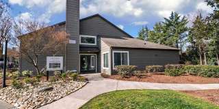 The Crossing at Quail Hollow Gallery 27