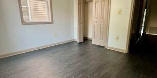 Stunning 6-Bedroom Townhome Steps Away from Temple! Available NOW! RENT SPECIAL - One Month FREE on 13-month lease! Gallery 20