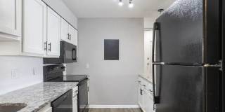 The Onyx Hoover Apartments Gallery 21