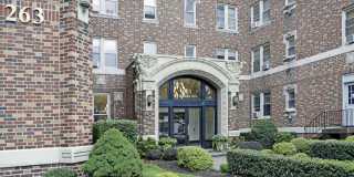 263 Franklin Avenue Gallery 12