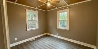 1508 Heard Avenue Gallery 14