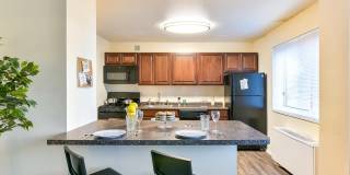 Hampshire Tower Apartments Gallery 12