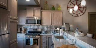 544 E Main Street Gallery 1