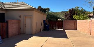 Short term lease! Coral Canyon on Golf Course with POOL- FURNISHED & PARTIALLY FURISNHED OPTION Gallery 34