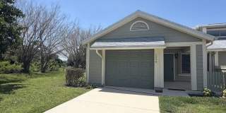 1590 Southeast Dewberry Court Gallery 1