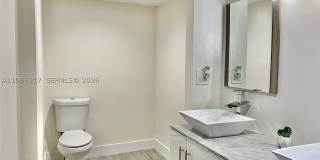 8897 Fontainebleau Blvd Gallery 10