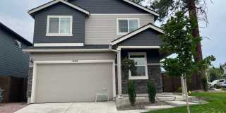 Spacious 4 Bedroom 2.5 Bath  W/Bonus Room in Stonecreek Community w/ Solar Panels & EV Outlet! 20505 SE Evian Gallery 1