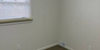 PRICE REDUCED!!4 bedroom 1 bath newly remodeled ranch in Dearborn Heights Gallery 7