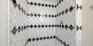 Thomas Logan Apartments Gallery 21