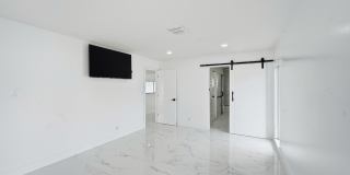 398 NW 22nd Avenue Gallery 17