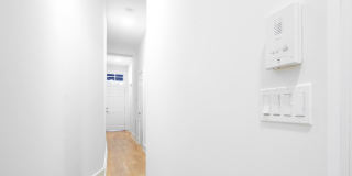 Sleek and modern 2 bed/2 bath in the heart of The Mission -- Walkers dream -- Must See! Gallery 10