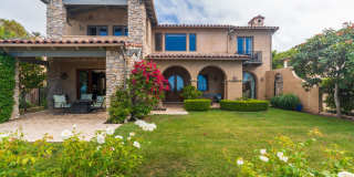 Gorgeous 5 Bedroom Home with sweeping views and pool Gallery 1