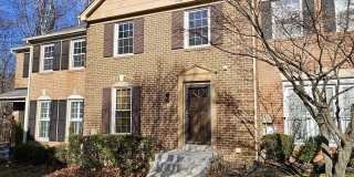 7244 GREENTREE RD Gallery 1