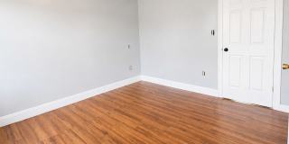 394 Blackstone St Gallery 7