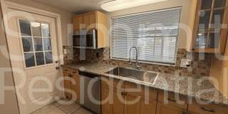 10039 Salix Lane Gallery 6