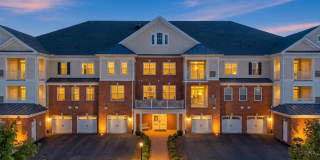 21007 ROCKY KNOLL Square Gallery 1