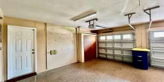 2715 MONTAGUE COURT E Gallery 38