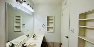 1 and 2 Bedrooms Great Location with Community Pool and Onsite Laundry! 1/2 of Mile from U of A Gallery 37