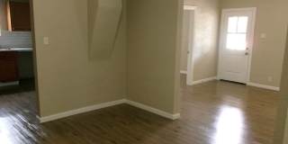 Beautiful Home Located in Old Town North Gallery 9