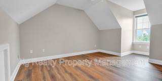 364 Prospect St Gallery 47