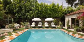 1745 N Vista St Gallery 25