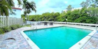 1400 NE 54th St Gallery 7