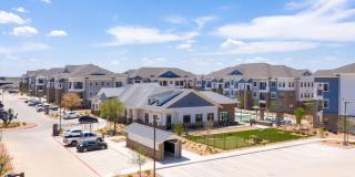 Coronado on Briarwood Gallery 42