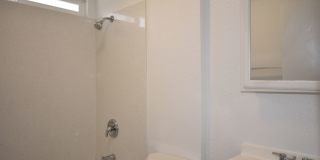 751 5th Street Gallery 9