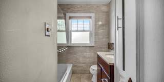 Miller Beach Living – Walk to the Lake! Gallery 17